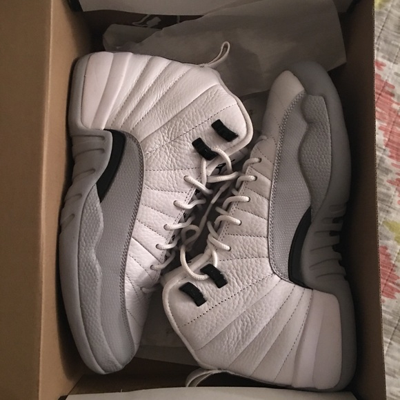 jordan 12 size 7.5
